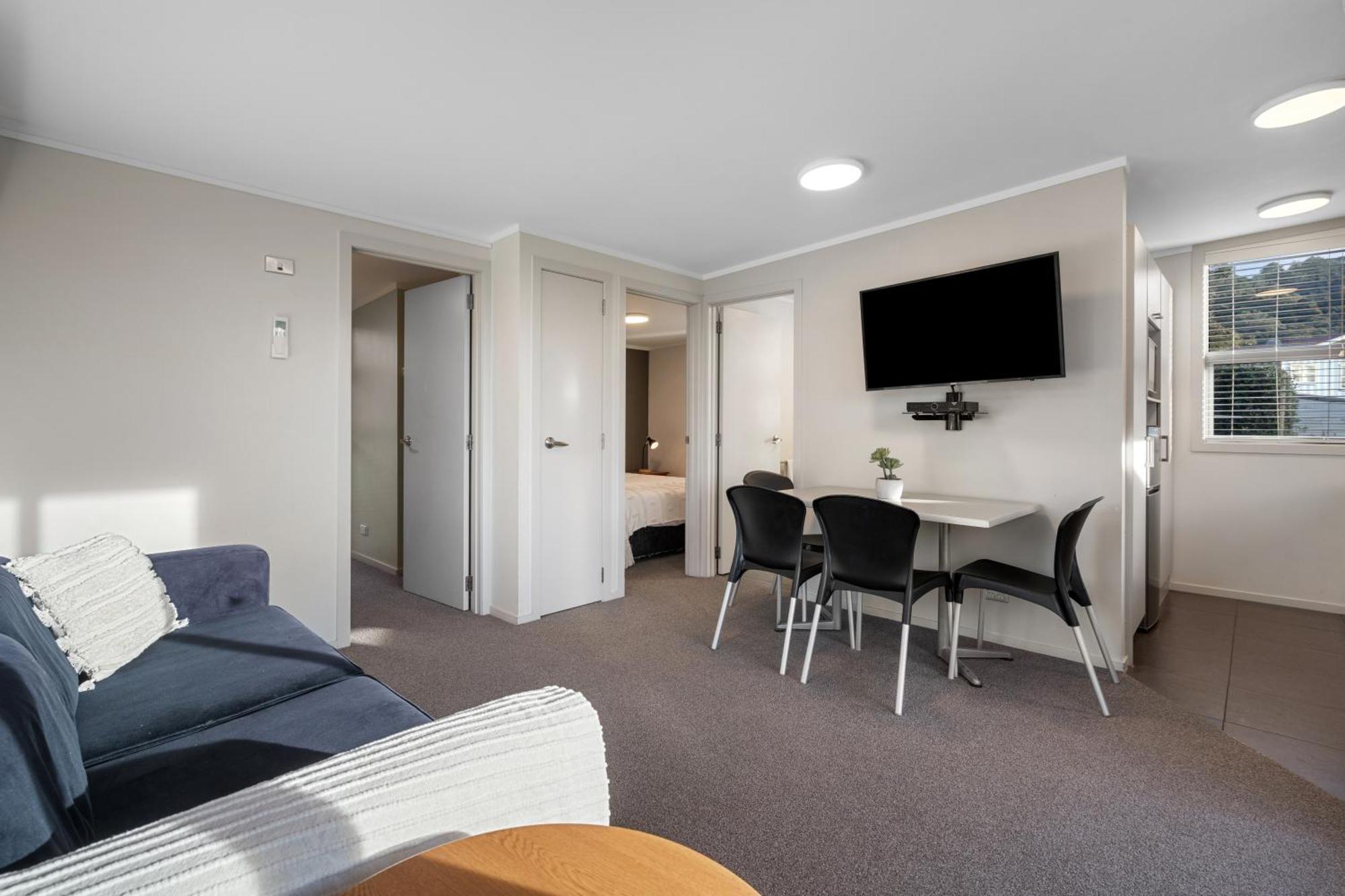 Tasman Holiday Parks - Waihi Beach Экстерьер фото A typical one-bedroom apartment at the hotel